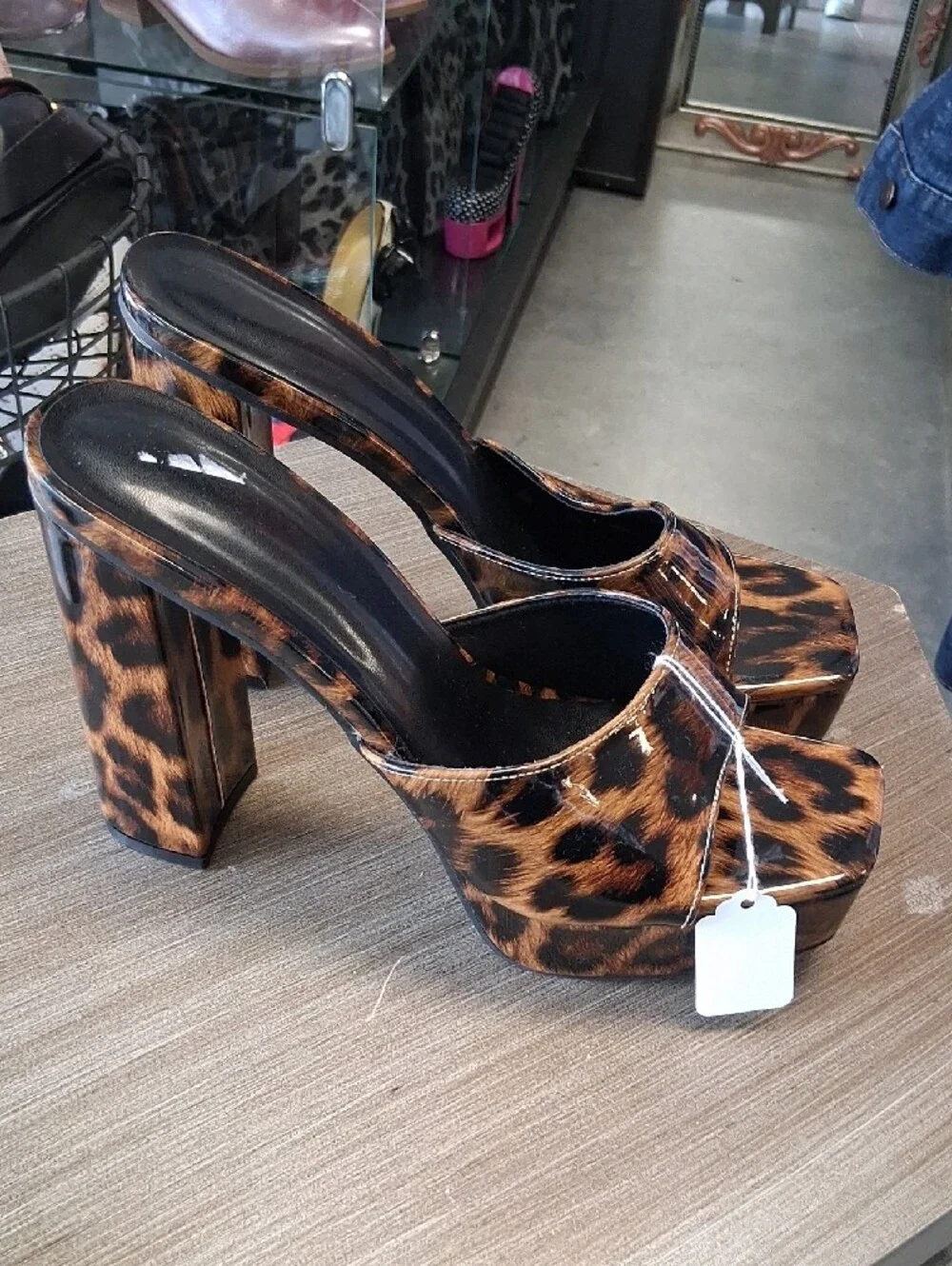 Leopard Print Platform Slide Sandals - Women’s Brown Platform Slides PAP1QL